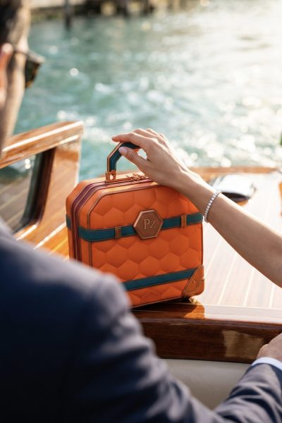 Hexa Voyage Cabin Case